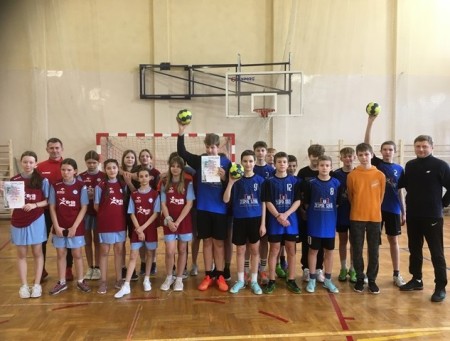 MIĘDZYGMINNE IGRZYSKA DZIECI W MINI PIŁCE RĘCZNEJ *WISZNICE, 24.03.2023*